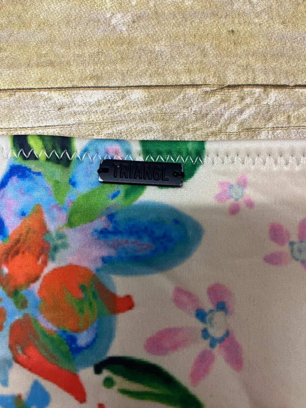 triangl swimwear Multicolor neoprene Floral Bikini size Small